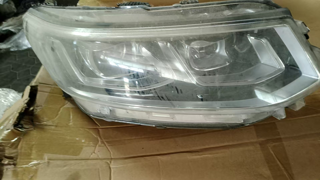 CHANGAN CS 95 Car Headlights Supply 